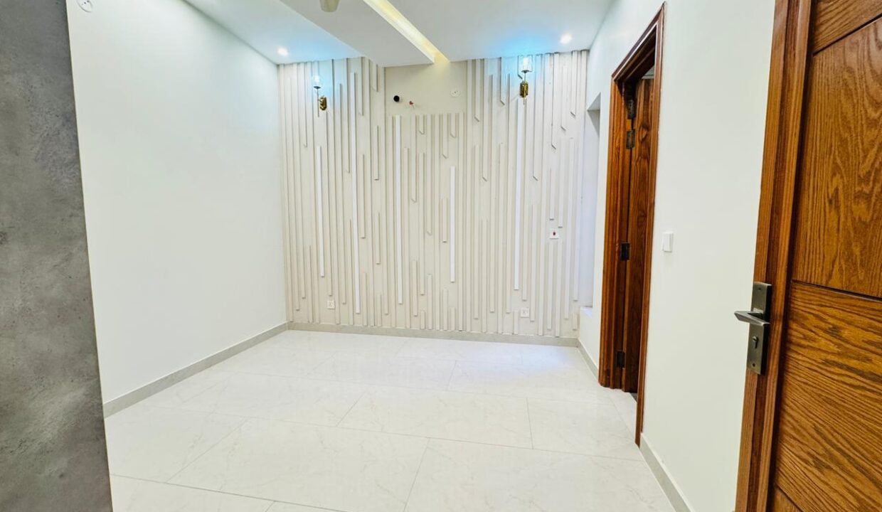 7-marla-house-bahria-town-phase-8.jpg14