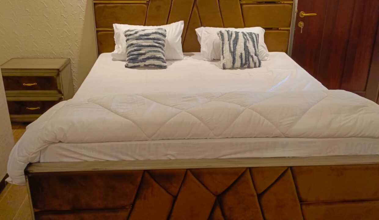 7767bf26-61c8-4afc-9828-ef33aecd5aca