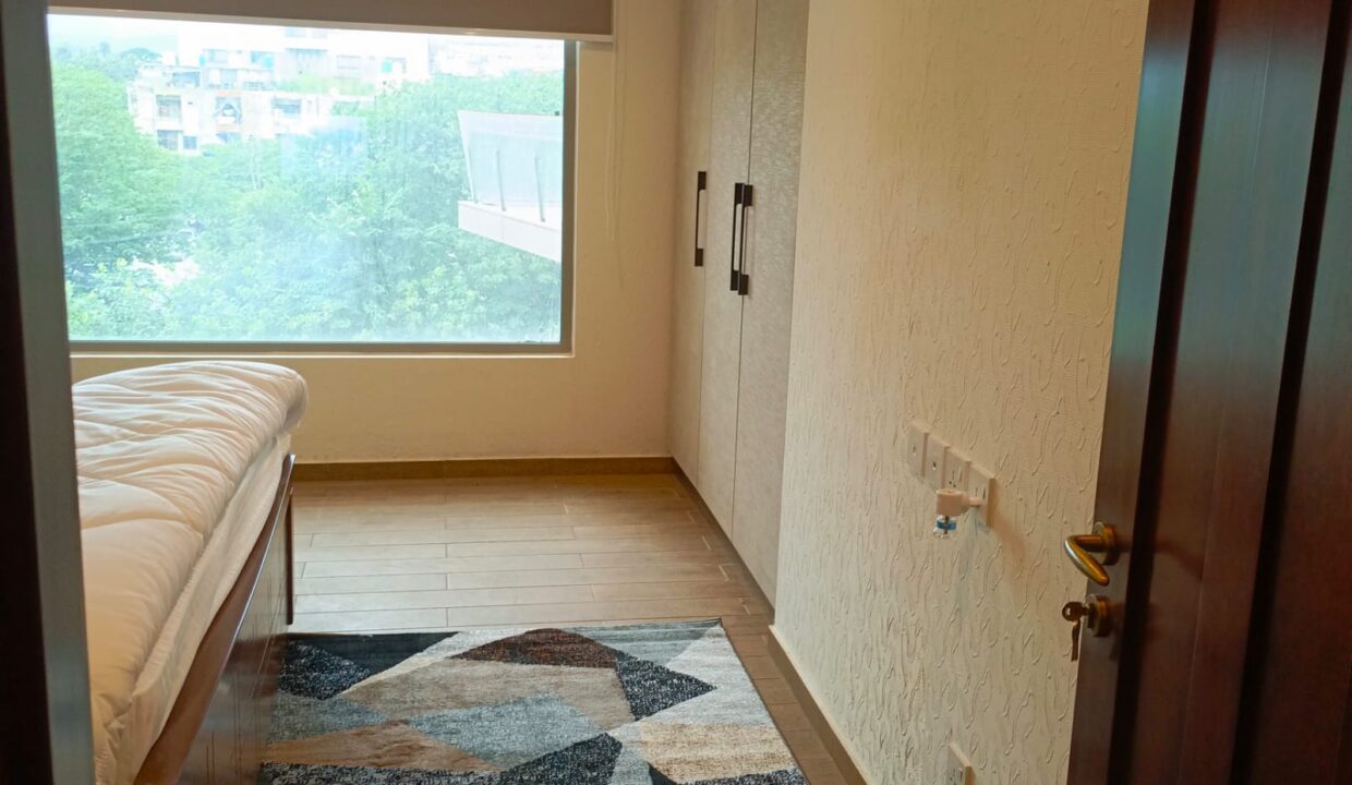 a5f468b2-d15d-4fdd-aa74-503ca9c94b2a