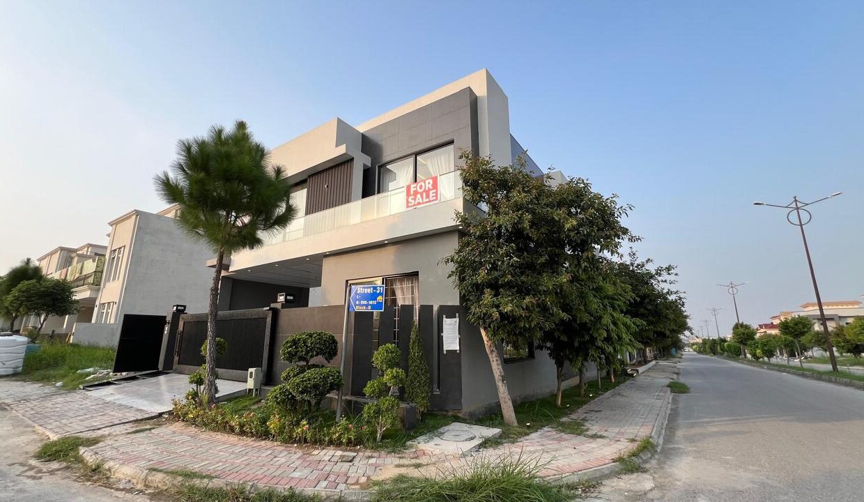 61765921-6f66-4fee-9860-d3d4d43e796a