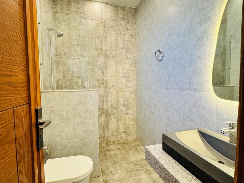 7-marla-house-bahria-town-phase-8.jpg9