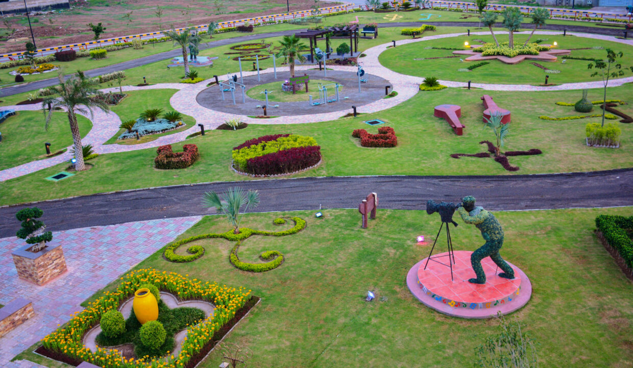 Bahria Enclave park