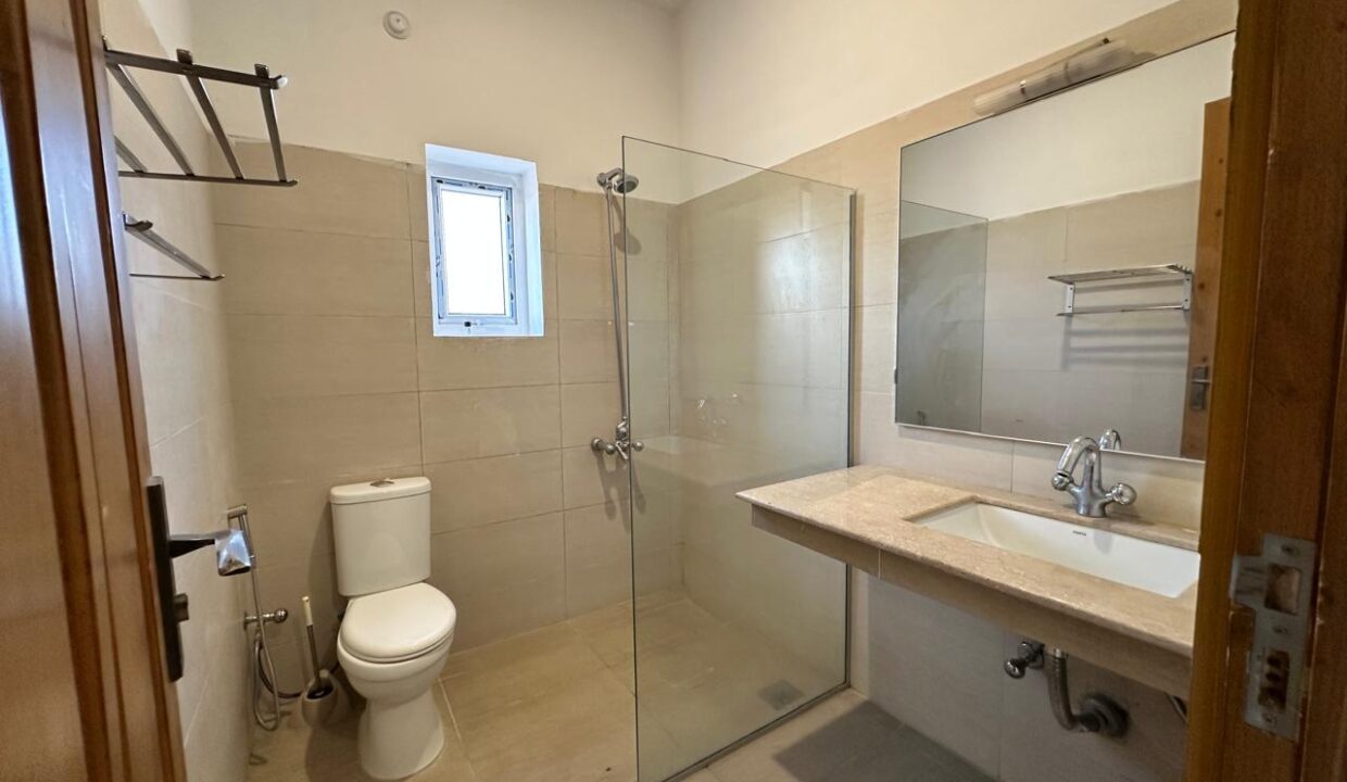 WhatsApp Image 2026-02-27 at 15.29.45