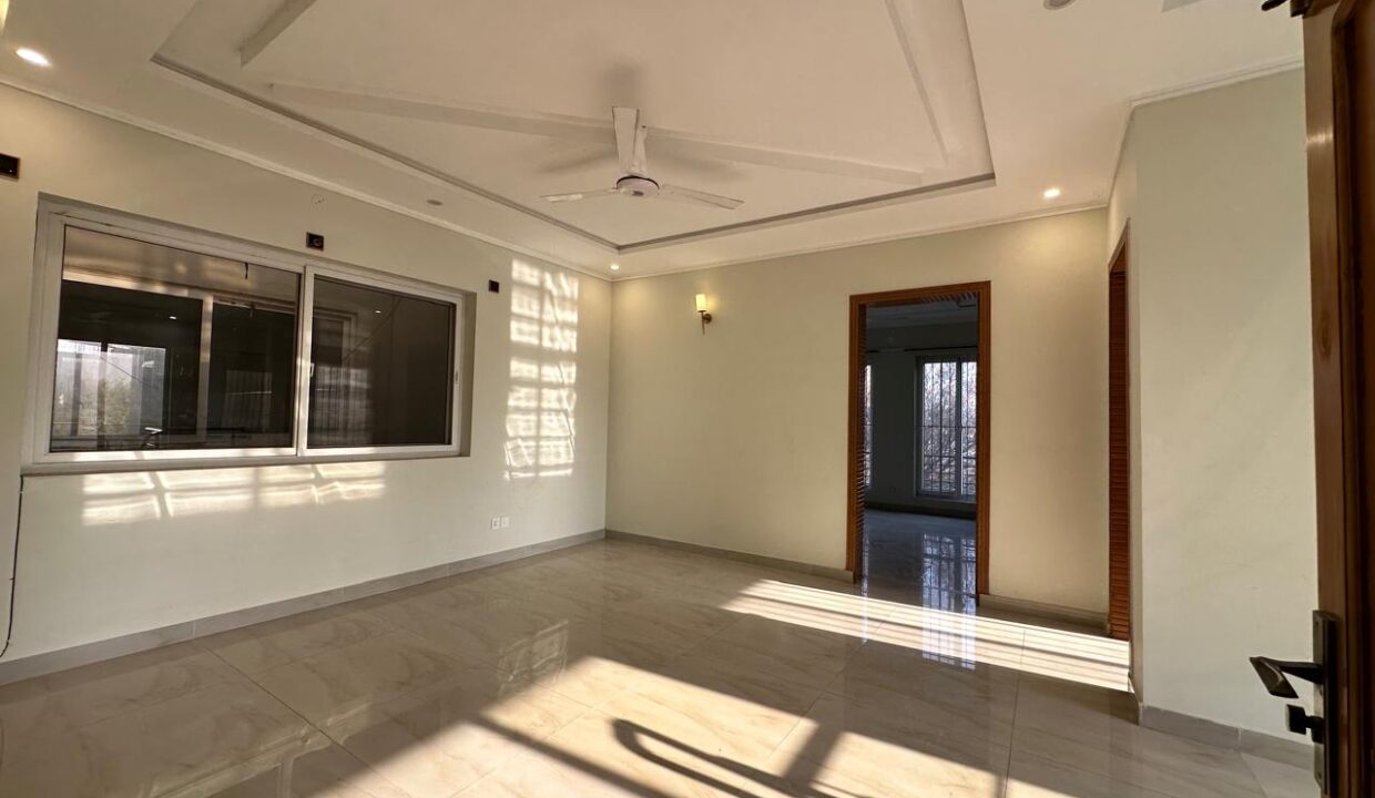 WhatsApp Image 2026-02-27 at 15.31.13