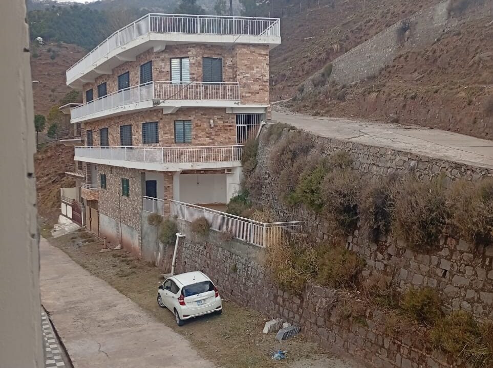 bd99e351-4287-4018-8963-c362dfb0ba9e