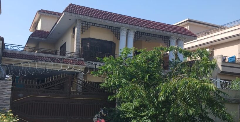 Duplex Bungalow for Sale in F-11/4 Islamabad | 5 Bedroom House with 25 kW Solar System